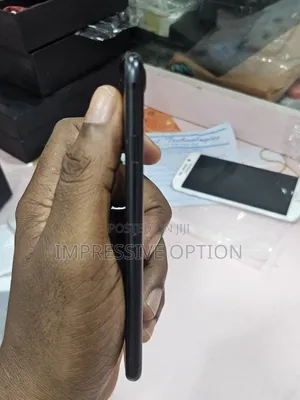 Apple iPhone 7 32 GB Black