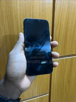 Apple iPhone 15 Plus 128 GB Black