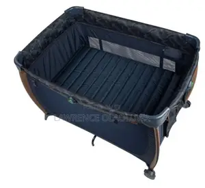 Gracco Play Pen/Baby Cot