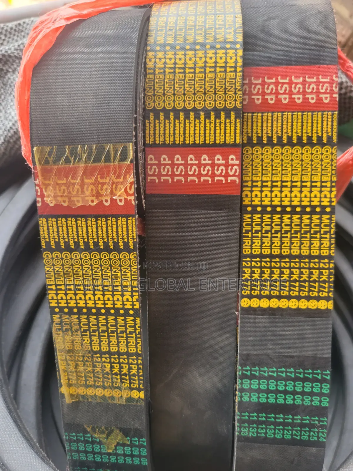 12pk775 Ribbed Belt