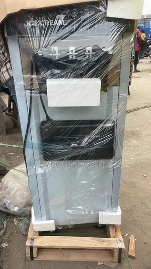 Commercial Ice-Cream Machine (Standing)