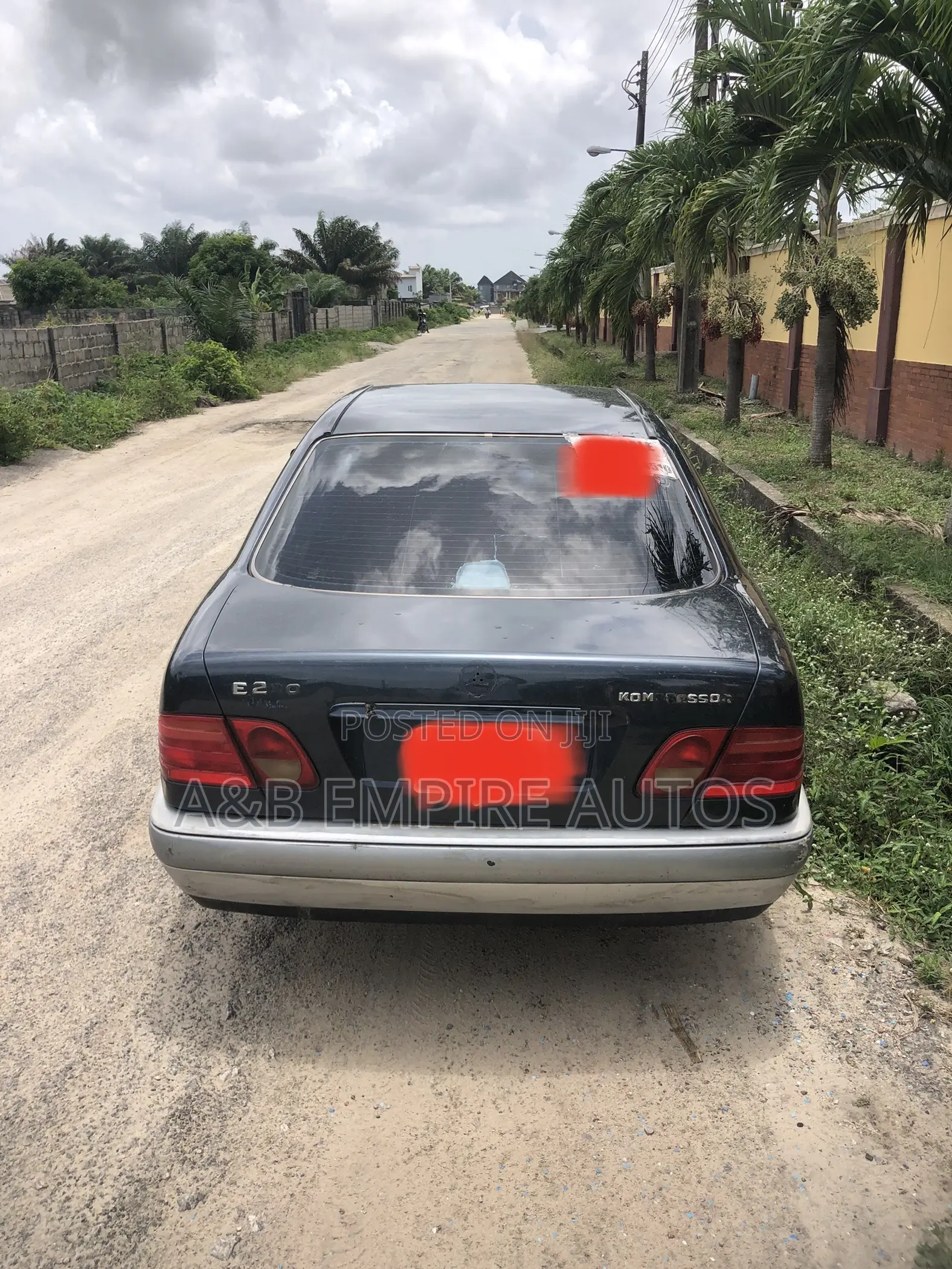 Mercedes-Benz E200 2004 Green