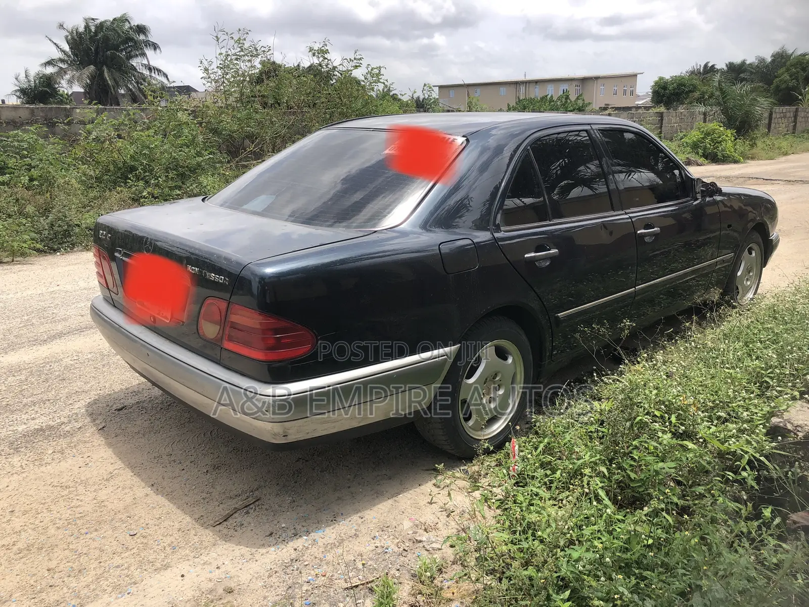 Mercedes-Benz E200 2004 Green