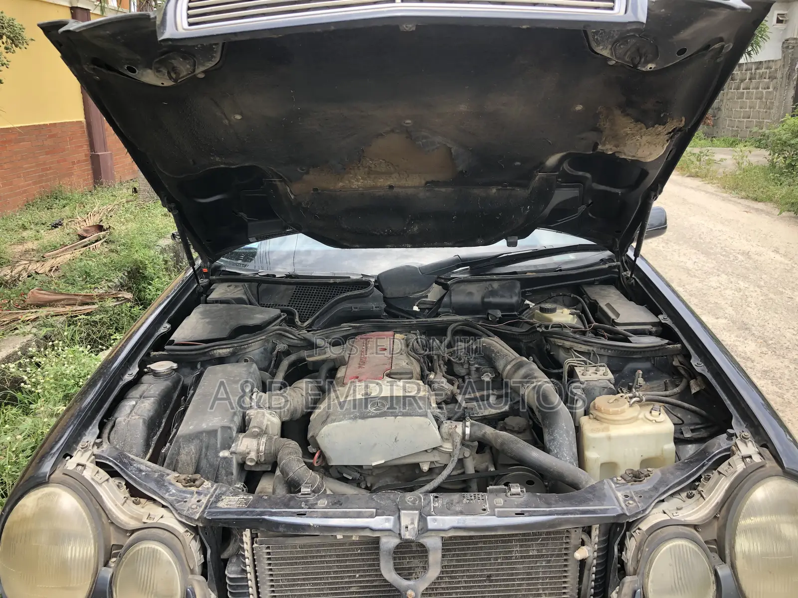 Mercedes-Benz E200 2004 Green