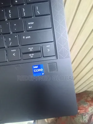 Laptop HP Dragonfly G3 16GB Intel Core i7 SSD 512GB