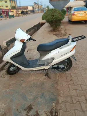 Honda 2010 White