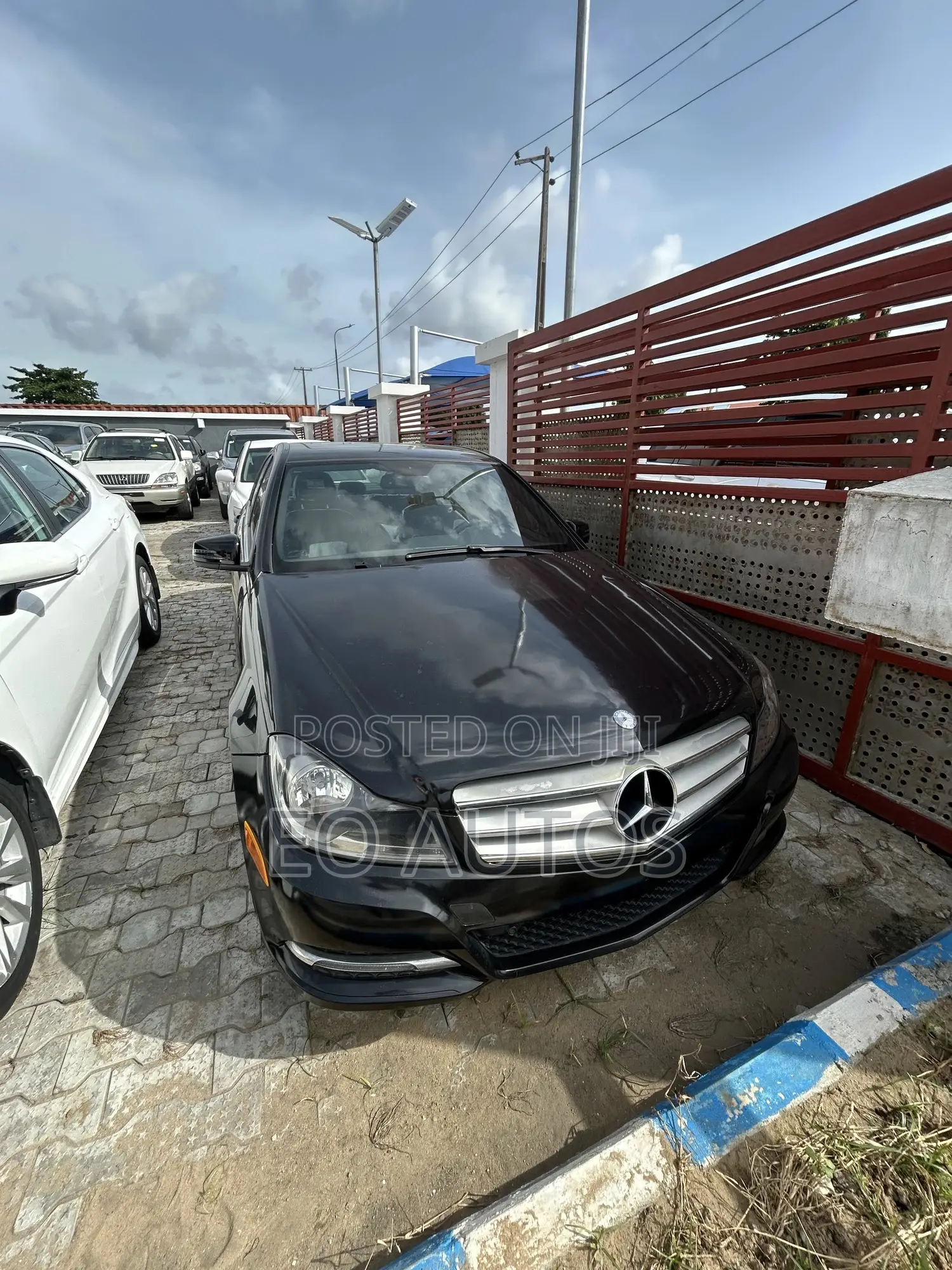 Mercedes-Benz C300 2014 Black