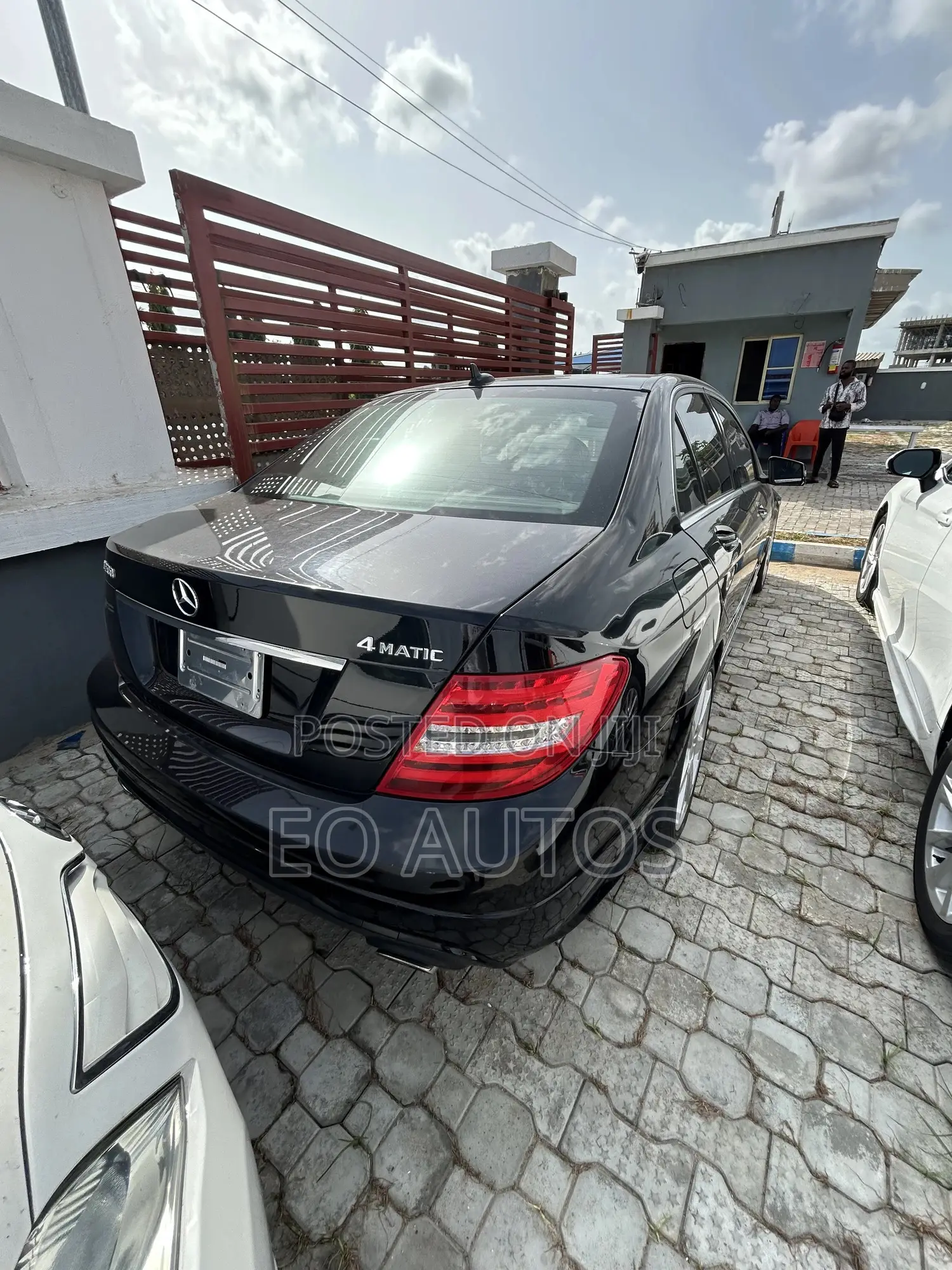 Mercedes-Benz C300 2014 Black