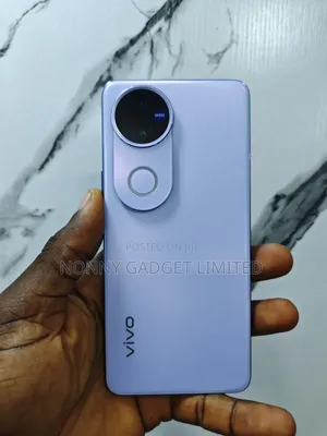 Vivo V50 512 GB Blue