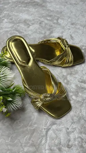 Female Slippers