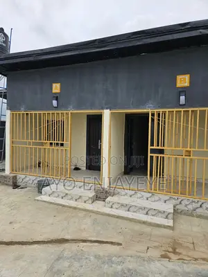 2bdrm Bungalow in Unity Estate, Port-Harcourt for rent