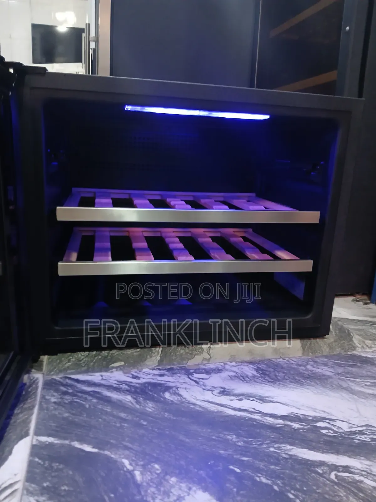 60cm Built-in Wine Chiller.