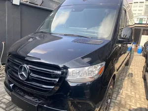 New Mercedes-Benz Sprinter 2024 Black