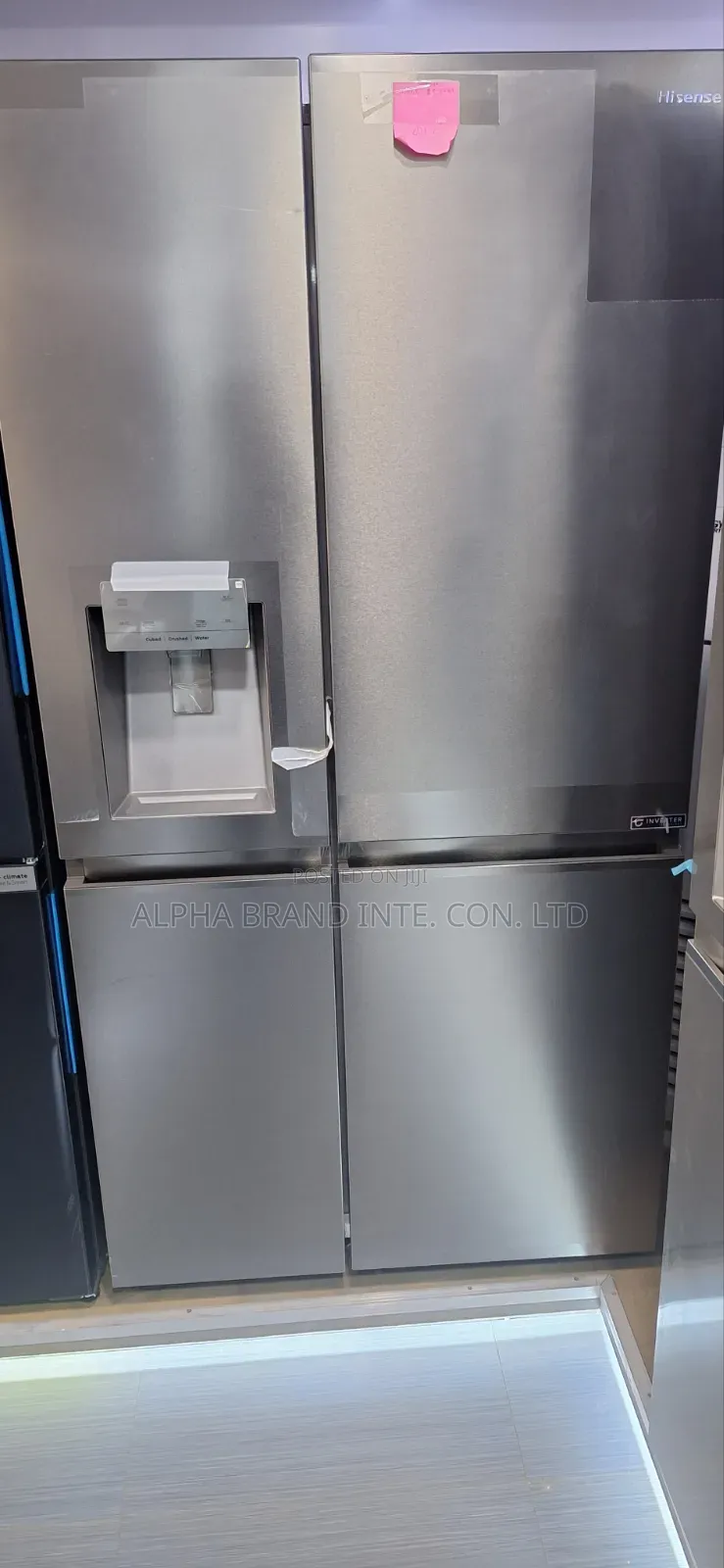 Hisense Ref 82ws(601lt) With Dispenser and Ice Maker