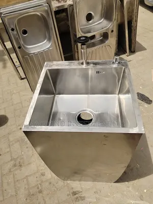 Foreign Used Foot-Operated Hand Wash Sink