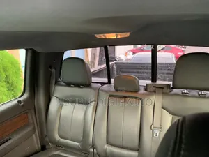 Ford F-150 Lariat 4dr SuperCab 6.5 ft. SB (5.0L 8cyl 6A) 2014 Silver