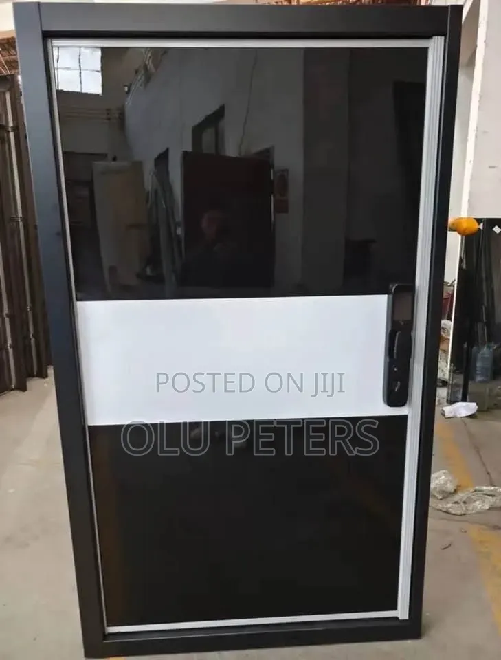 Pivot Door 4ft