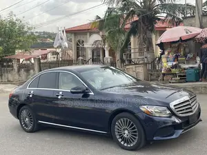 Mercedes-Benz C300 Sport 4Matic Sedan AWD (2.0L 4cyll 7A) 2016 Blue