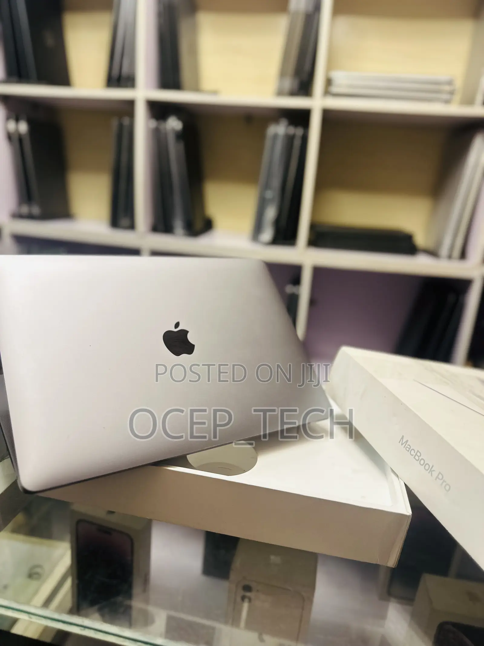 Laptop Apple MacBook Pro 2020 8GB Intel Core i5 SSD 256GB