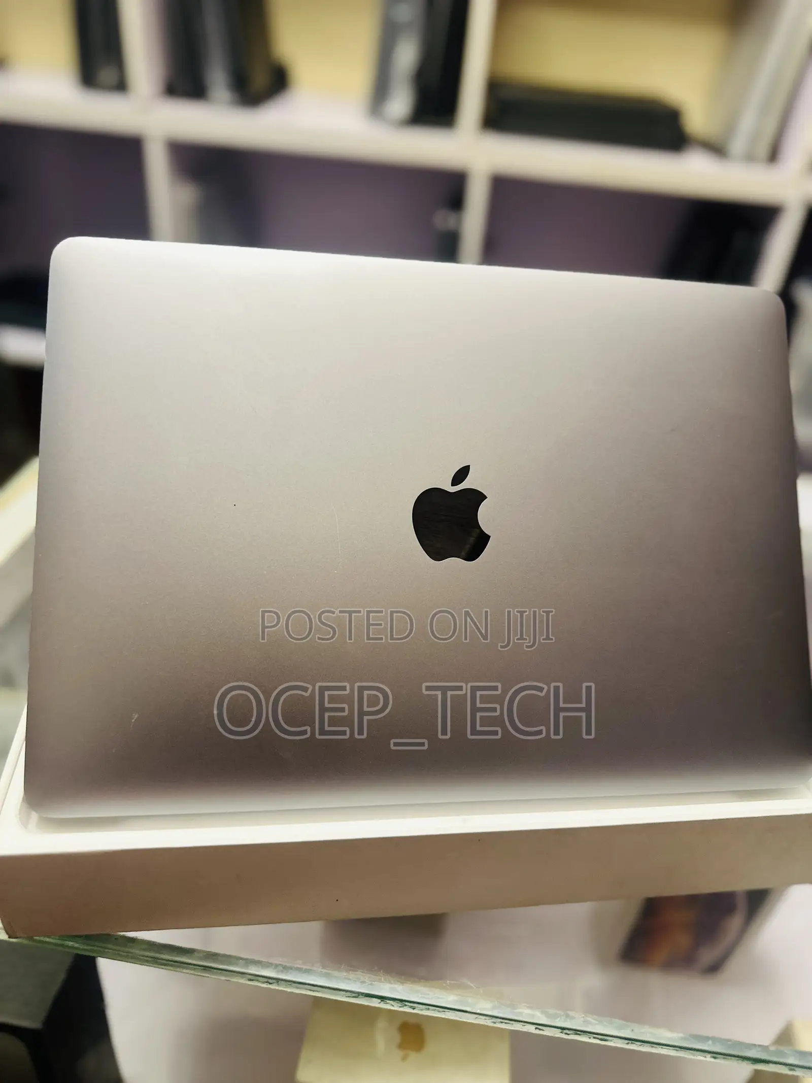 Laptop Apple MacBook Pro 2020 8GB Intel Core i5 SSD 256GB