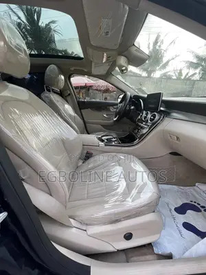 Mercedes-Benz C300 Sport 4Matic Sedan AWD (2.0L 4cyll 7A) 2016 Blue