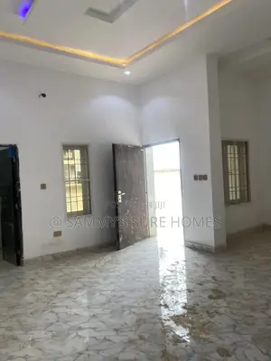 2bdrm Block of Flats in Rock Vill Estate, Dawaki for rent