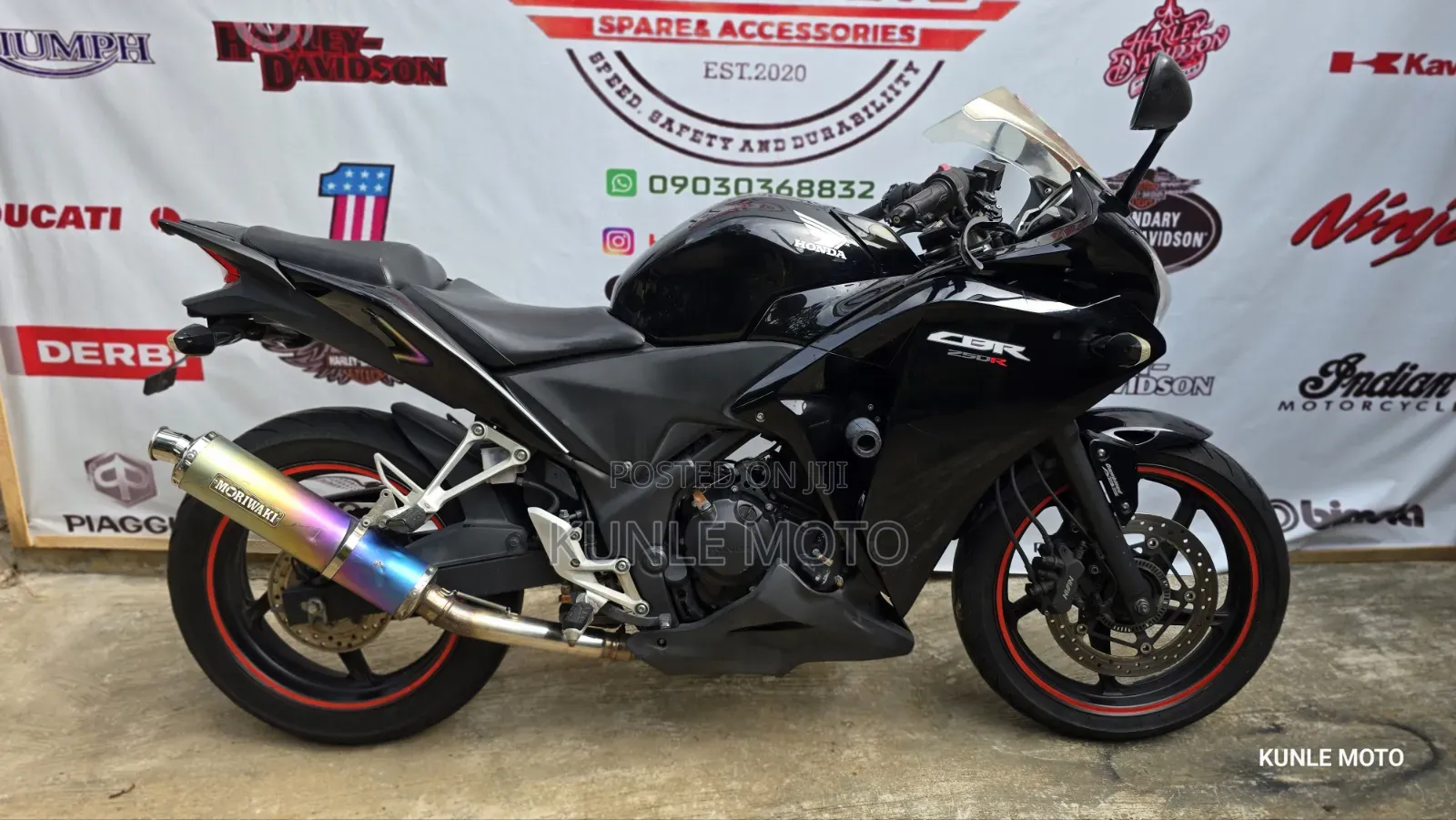 Honda CBR 2012 Black