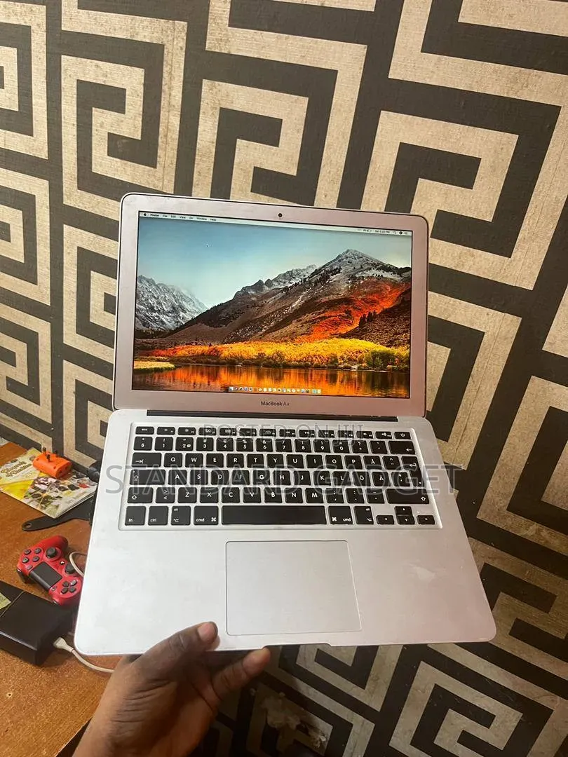 Laptop Apple MacBook 2013 4GB Intel Core i5 SSD 128GB