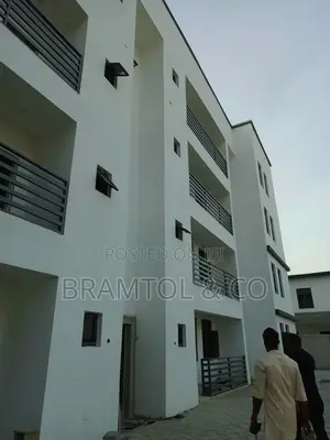 3bdrm Block of Flats in With Bq, Mabushi for sale