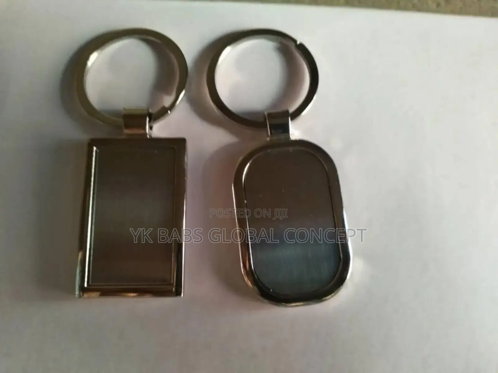 Stainless Key Holder 12 Pic's