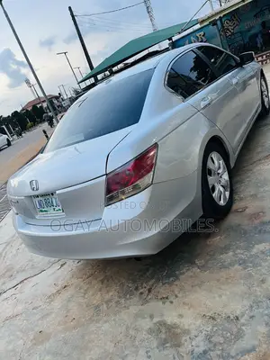Honda Accord 2.4 2009 Silver