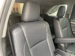Toyota Highlander 2015 Gold