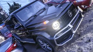 Mercedes-Benz G-Class 2023 Black