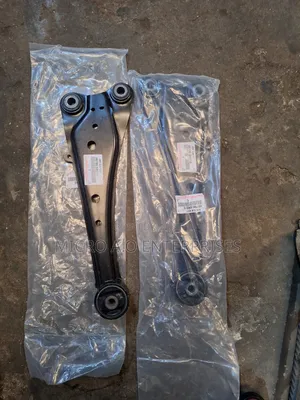 Toyota Rav4 2010 to 2017 Back Suspenson Pan Rod