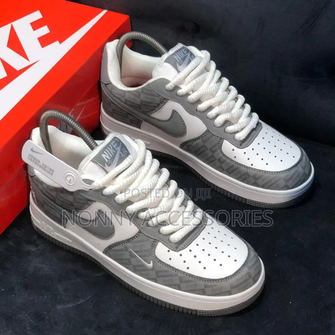 Smart Nike Sneakers – Casual Footwear Size 41–46