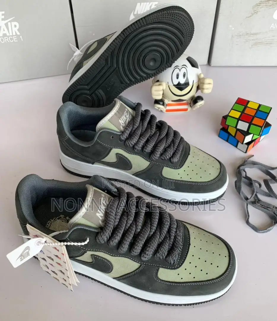 Smart Nike Sneakers – Casual Footwear Size 41–46