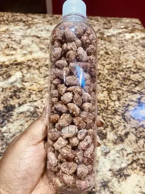 Sugar and Cinnamon Coated Peanuts