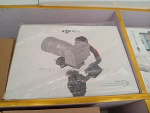 Dji Rs 4 3-axis Gimbal Stabilizer For Camera Stabilization.