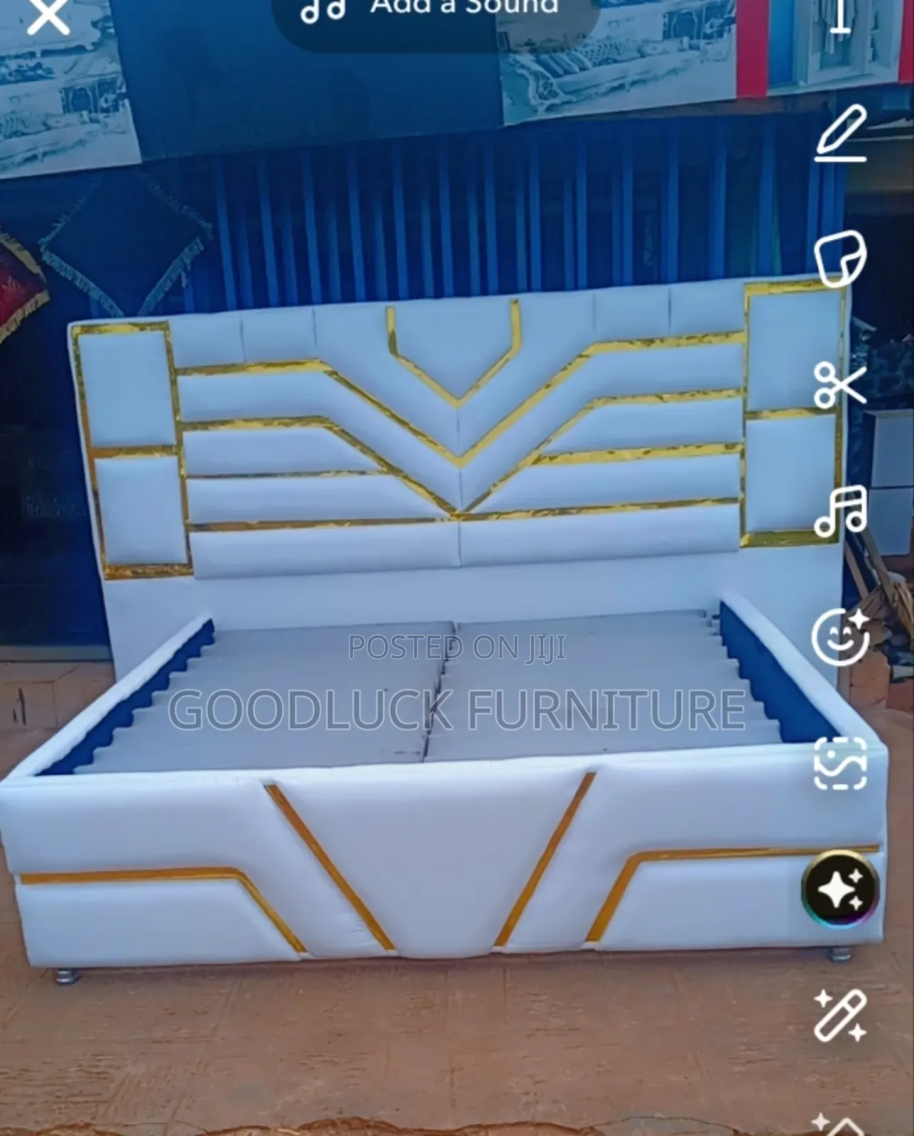 Royal Bedframe