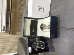 Poedagar Wrist Watch