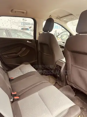 Ford Escape SE FWD 2019 White