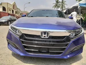 Honda Accord Sport (2.0L 4cyl Turbo 10A) 2019 Blue