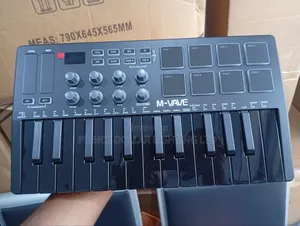 M-Vave SMK-25 Midi Keyboard Controller.