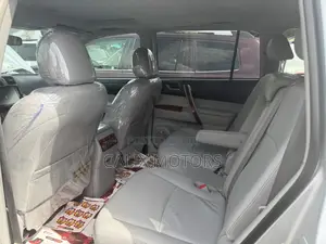 Toyota Highlander 2009 Silver