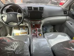 Toyota Highlander 2009 Gray