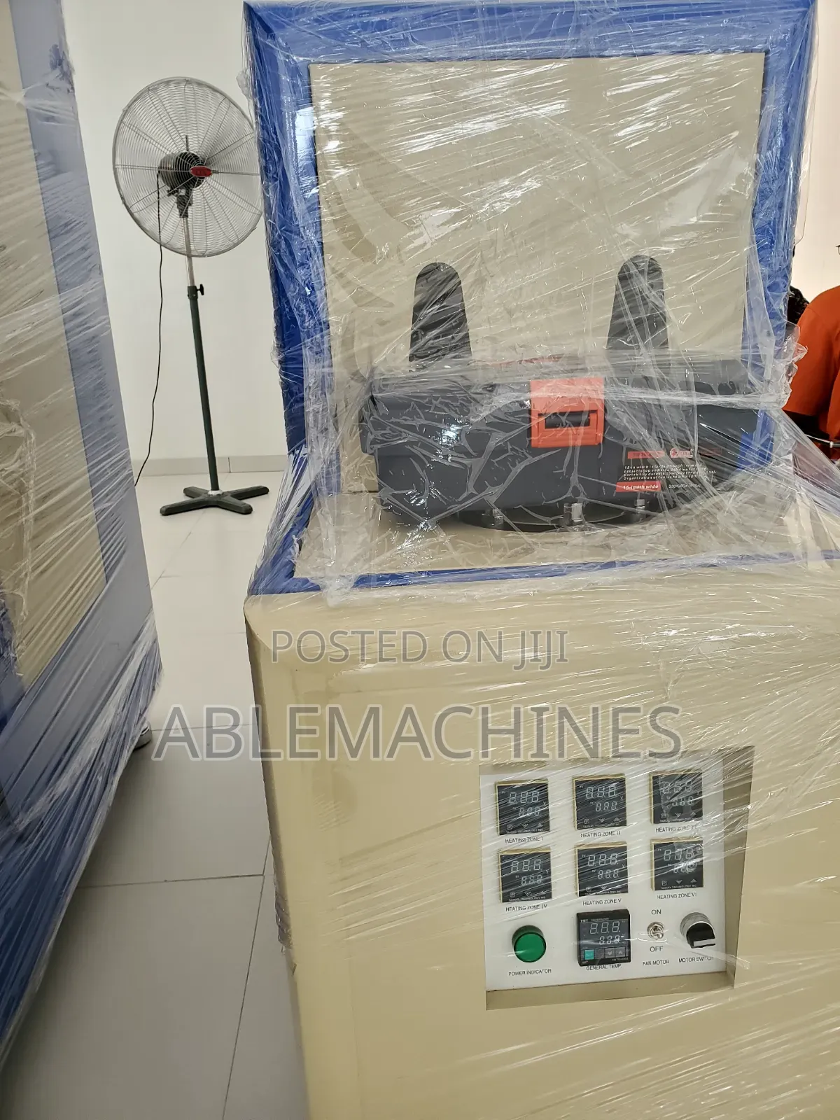 Pet Blowing Machine Hz880