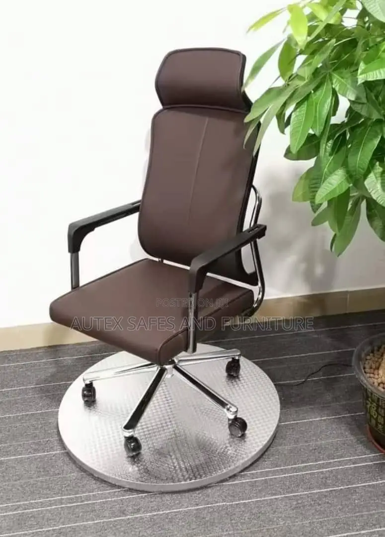 Executive Office Chair With Headrest