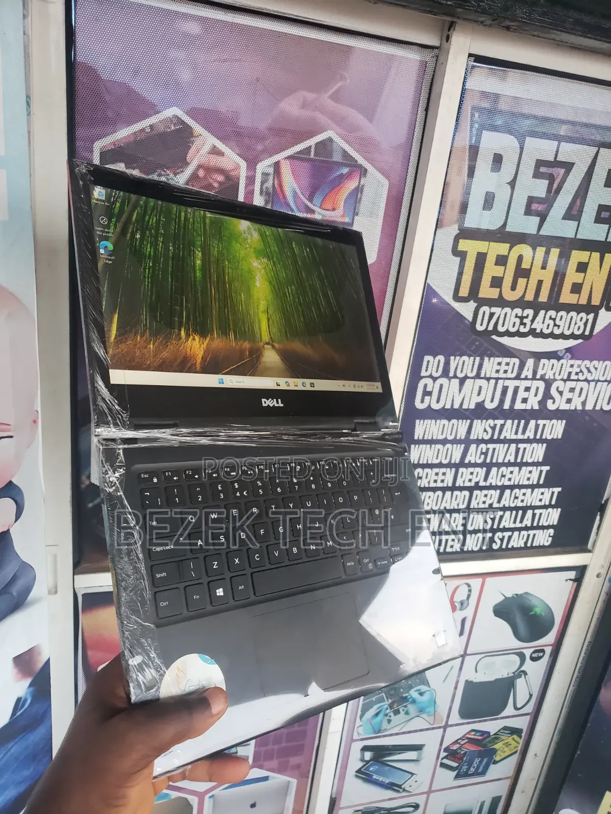 New Laptop Dell Latitude 3390 8GB Intel Core i5 SSD 256GB