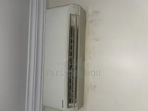 Panasonic 1.5hp Low Voltage Ac 6months Use Uses Inverter Gas