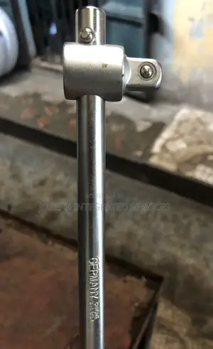 Sliding T-Handle Bar Socket Wrench